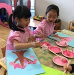R7.４.25  以上児　桜の制作をしました
